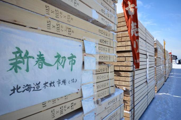 初市２.JPG assyuku.JPG